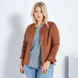 Голям размер дамско велурено яке