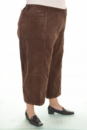 Дамски панталони размер 7/8 от кадифе