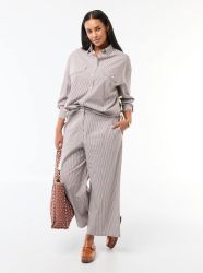 Широки раирани панталони макси р азмер