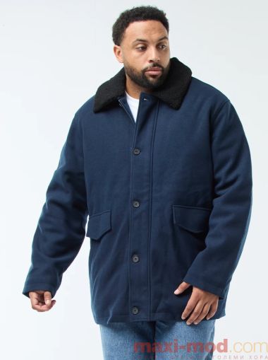 Вълнена парка с яка от овча кожа 