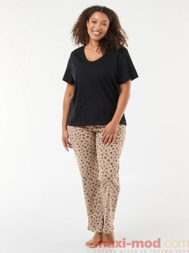 Комплект дамска пижама от две части