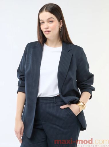 Дълго вталено яке