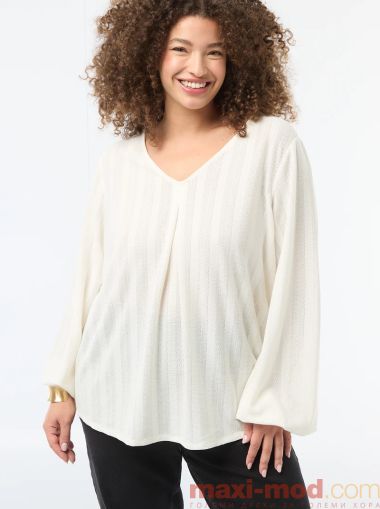 Голям размер дамска блуза с перфорирана плетка 