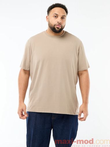 Голям размер мъжка тениска