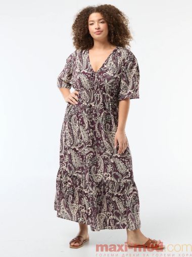 Еластична рокля с елегантен принт