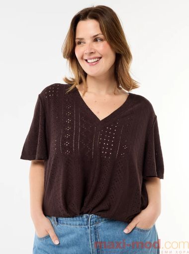 Дамска блуза с перфорирана плетка