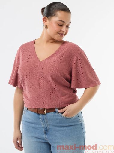 Дамска блуза с перфорирана плетка
