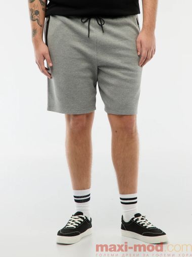 Бермуди в спортен стил от материя пике