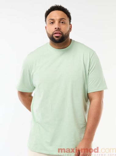 Голям размер мъжка тениска