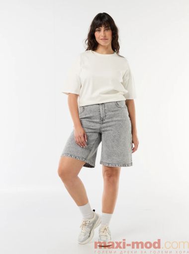 Дънкови бермуди с висока талия