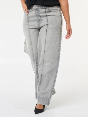 Дънки с висока талия и широки крачоли