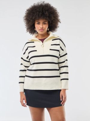 Дамски пуловер с висока яка с цип 