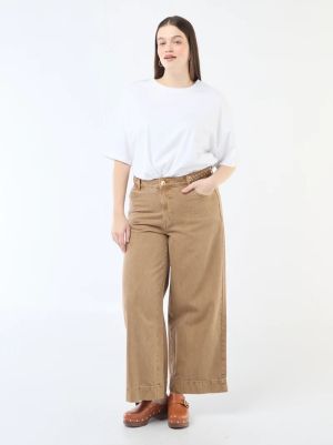 Дънки с висока талия и широки крачоли