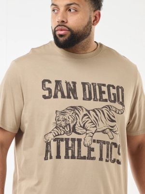 Голям размер мъжка тениска