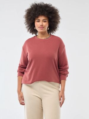 Дамска блуза с кръгло деколте