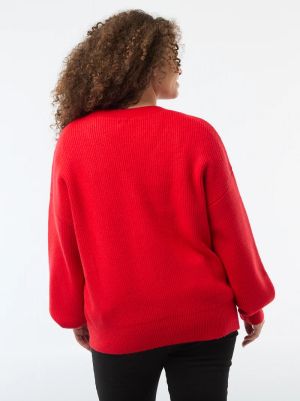 Жилетка с V-образно деколте с копчета