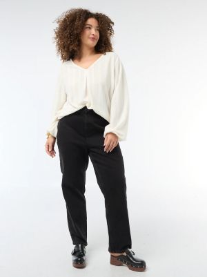 Голям размер дамска блуза с перфорирана плетка 