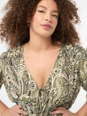 Еластична рокля с елегантен принт