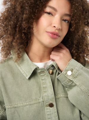 Голям размер дамско дънково яке