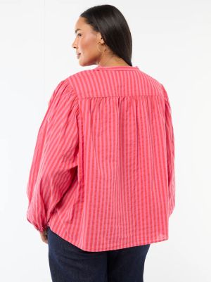 Дамска риза с кръгло деколте и дълъг ръкав