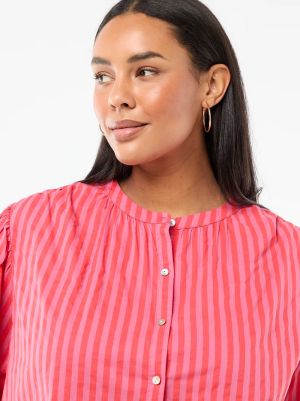 Дамска риза с кръгло деколте и дълъг ръкав