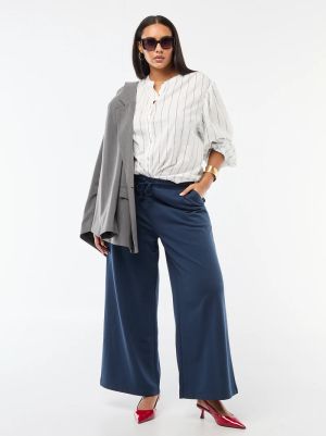 Дамска риза с кръгло деколте и дълъг ръкав