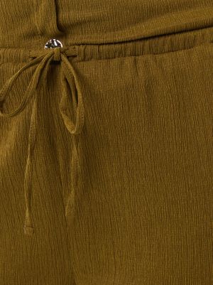 Широк дамски панталон голям размер