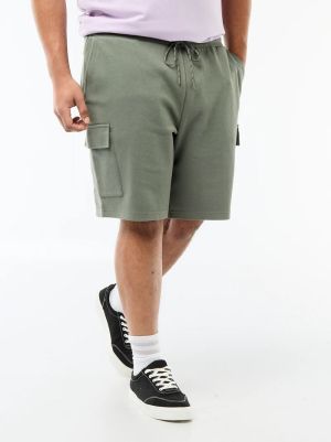 Мъжки бермуди от пике с карго джобове