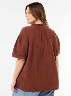 Дамска блуза от памучен плат с набрана яка