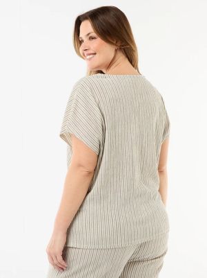 Дамска жилетка с къс ръкав макси размер