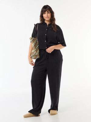 Дамска ленена риза с къс ръкав