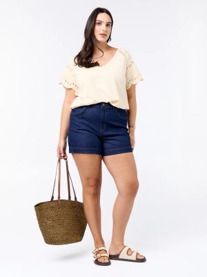 Дамска блуза с бродерия на ръкавите 